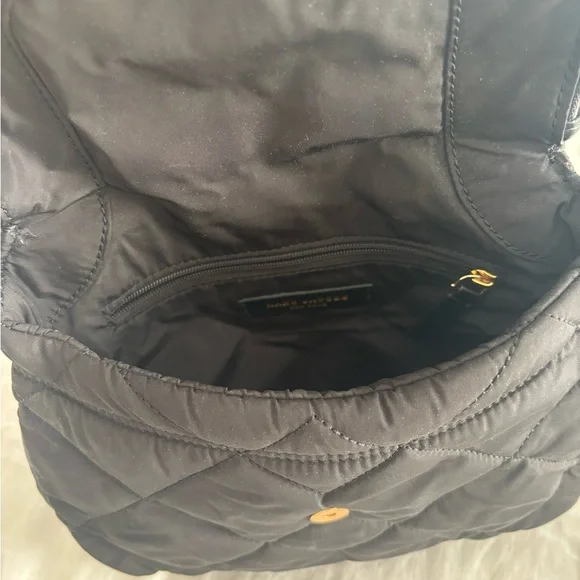 Marc Jacobs Black Quilted Crossbody Bag - Picture 2 of 3
